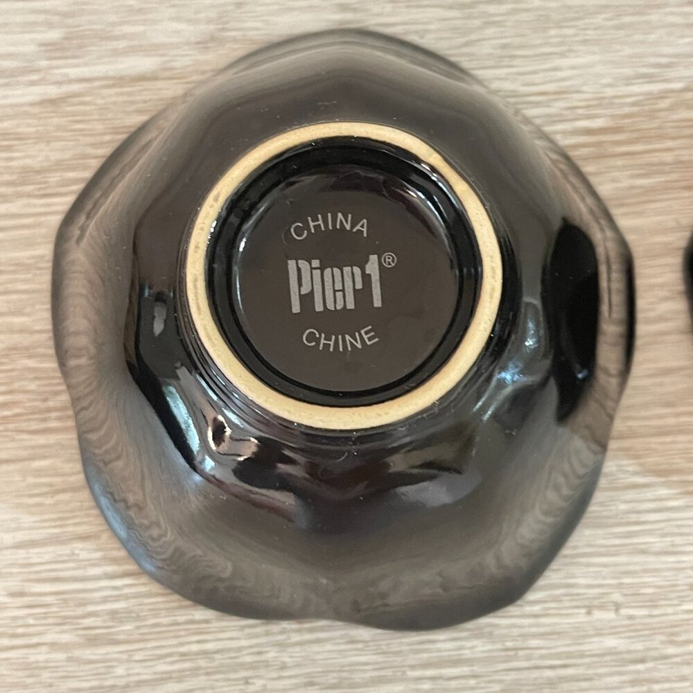 Pier 1 Dishes Bowls Set of 2 Black Flower Shape - Picture 8 of 8